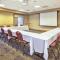 Hampton Inn & Suites Madison - West