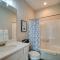 Fayetteville Vacation Rental with Deck and Shared Pool - فايتيفيل