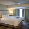 Hampton Inn & Suites New Orleans/Elmwood