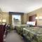 Travelodge by Wyndham Oshawa Whitby