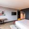 Radisson RED London Heathrow - Harmondsworth