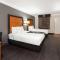 Super 8 by Wyndham The Woodlands North