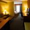 Best Western Plus Service Inn & Suites