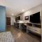 WoodSpring Suites Wixom - Novi