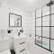 Luxury 1 bed flat South Woodford with parking - minutes walk to Central line Zone 4 - 伦敦