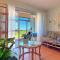 Escape to Paradise: Beachside Apartment Escape to Paradise: Beachside Apartment