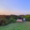 Escape to Paradise: Beachside Apartment - Jeffreys Bay