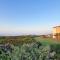 Escape to Paradise: Beachside Apartment - Jeffreys Bay