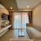 Seven Seas Resort Pattaya Pool view - 乔木提恩海滩
