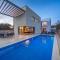 Villa Activia