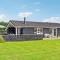 2 Bedroom Stunning Home In Sydals - Sarup