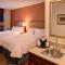 Hampton Inn & Suites Ontario