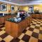 Hampton Inn & Suites Chesapeake-Square Mall - Chesapeake