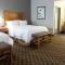 Hampton Inn & Suites Chesapeake-Square Mall - Чесапік