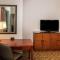 DoubleTree Suites by Hilton Hotel Philadelphia West