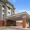 Hampton Inn & Suites Cranberry Township/Mars