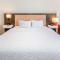 Hampton Inn Pensacola Beach - شاطئ بينساكولا