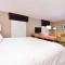 Hampton Inn & Suites by Hilton Plymouth
