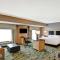 Hampton Inn & Suites Crabtree - Raleigh