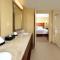 Hampton Inn Raleigh Capital Blvd North