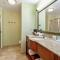Hampton Inn & Suites Rockland