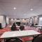 Hampton Inn and Suites Roanoke Airport/Valley View Mall