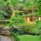 Bopath Falls Rock Chalets