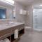 Home2 Suites By Hilton Wayne, NJ