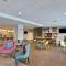 Home2 Suites By Hilton Tampa USF Near Busch Gardens