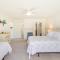 Solana Beach Condo with 4 Pools and Beach Access! - سولانا بيتش