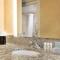 Hampton Inn Washington-Dulles International Airport South