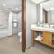 DoubleTree by Hilton Edmonton Downtown - 埃德蒙顿