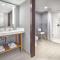 DoubleTree by Hilton Edmonton Downtown - 埃德蒙顿