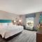 Hampton Inn & Suites Kelowna, British Columbia, Canada