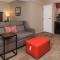 Hampton Inn & Suites Charlotte Arrowood Rd