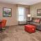 Hampton Inn & Suites Charlotte Arrowood Rd - Charlotte