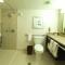 DoubleTree by Hilton Dearborn