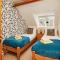 Smugglers Rock Cottages