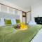 Lovely 4 Bed, Family & Contractors Luton Airport & M1 by Properties2you