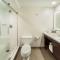 DoubleTree by Hilton Nanuet