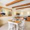 Dar ta Censina Villa with Private Pool