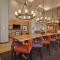 Hampton Inn & Suites Roseburg