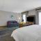 Hampton Inn & Suites Augusta West