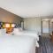 Hampton Inn & Suites Herndon-Reston