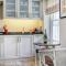 Solar Power French Country Cottage on Table Mountain
