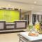 Hilton Garden Inn Pittsburgh Airport South-Robinson Mall