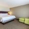 Hampton Inn & Suites Chicago - Libertyville