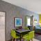 Home2 Suites By Hilton Hot Springs - Hot Springs