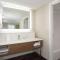 Hampton Inn & Suites Kansas City-Merriam