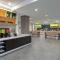 Home2 Suites By Hilton Indianapolis Airport - Indianapolis